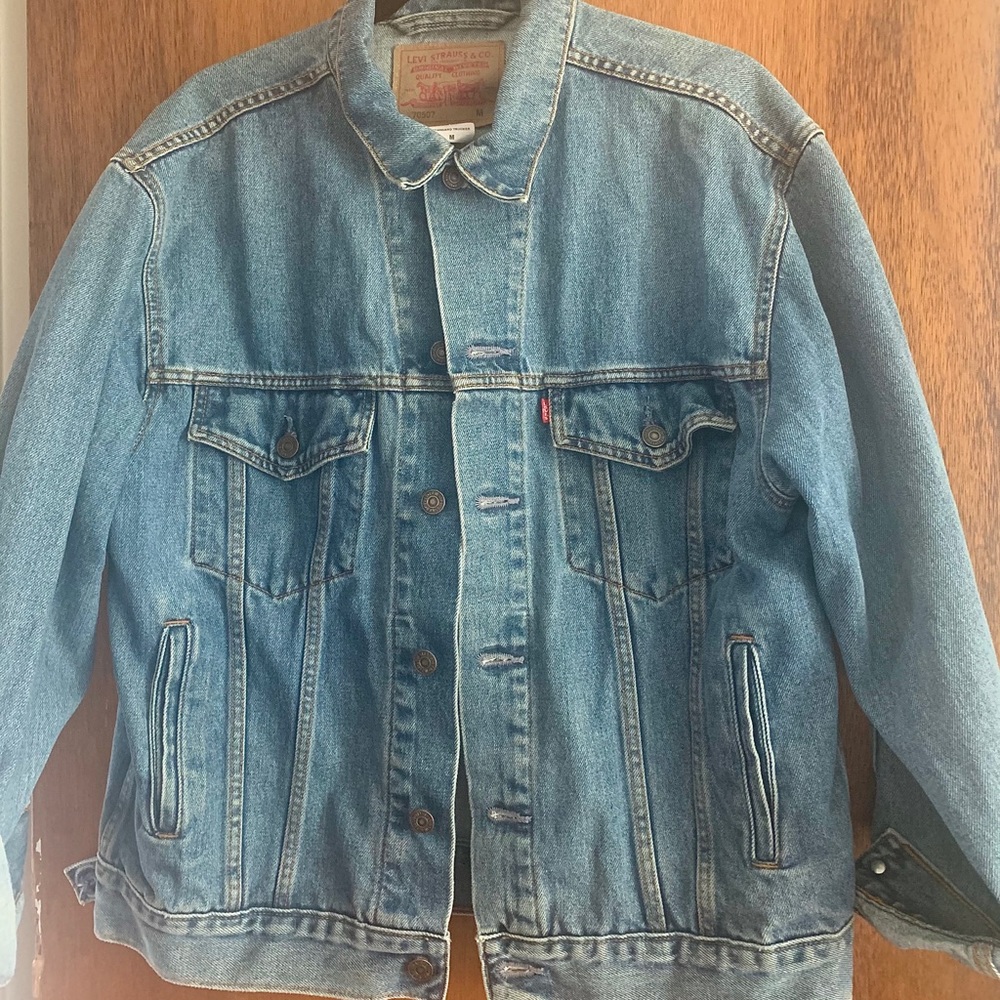 80’s vintage Levi’s standard trucker jean jacket